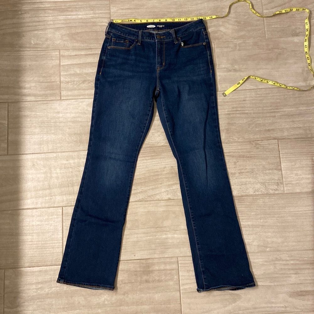 Old Navy Kicker Boot Cut Mid-Rise Size 8